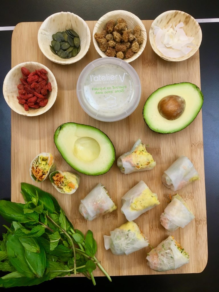 Atelier food WeWork Lafayette, Houmous l'Atelier V, avocat, baies de goji, mures blanches, graines, coco